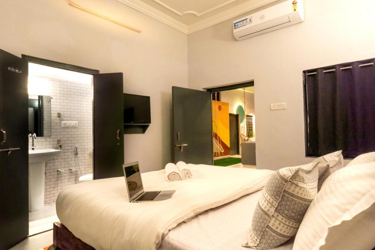 Zostel Pushkar Hostel Buitenkant foto
